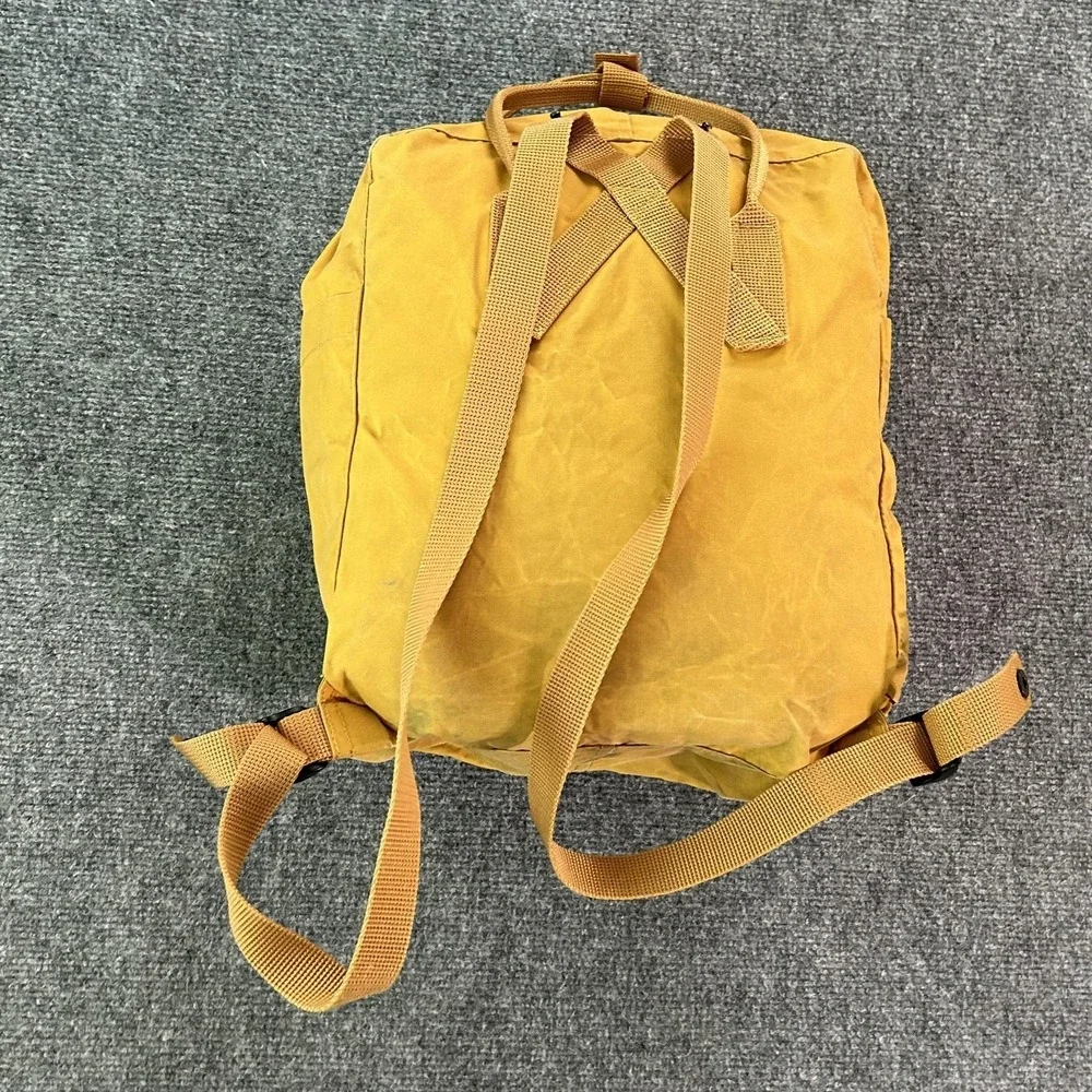 Fjallraven Yellow 13
